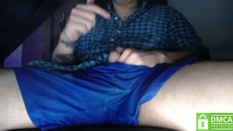 Snapshot of room_hot_x chatting on 02/11/25, 11:33 ken online show from 02/11/25, 11:33