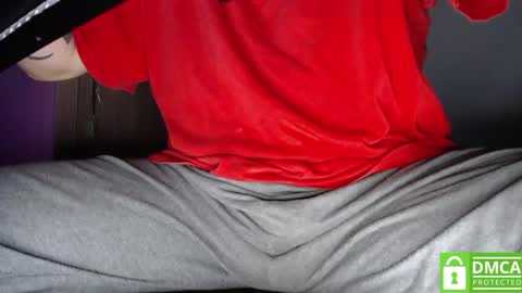 Snapshot of room_hot_x chatting on 02/27/25, 10:31 ken online show from 02/27/25, 10:31