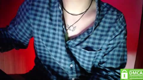 Snapshot of room_hot_x chatting on 10/16/25, 01:50 ken online show from 10/16/25, 01:50