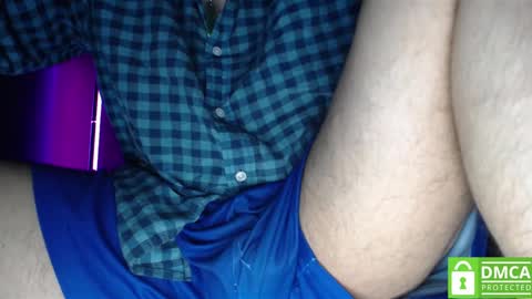 Snapshot of room_hot_x chatting on 10/23/25, 01:16 ken online show from 10/23/25, 01:16