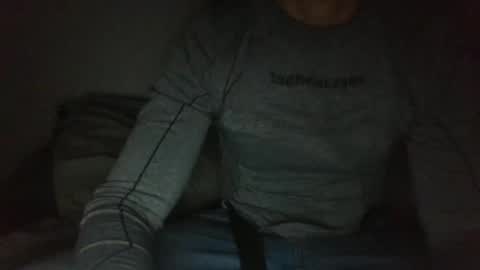 Snapshot of rooney888888 chatting on 01/25/25, 05:07 rooney888888 online show from 01/25/25, 05:07