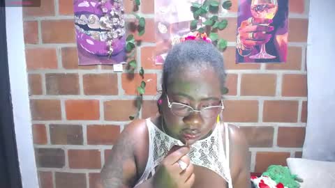 Snapshot of roos_veyker chatting on 05/06/26, 10:26 roos_veyker online show from 05/06/26, 10:26