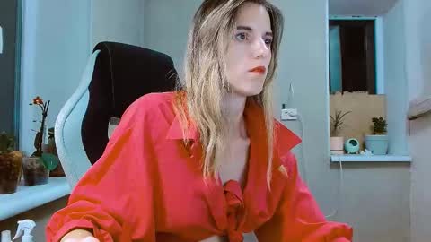 Snapshot of rosa843850 chatting on 09/13/25, 06:08 rosa843850 online show from 09/13/25, 06:08