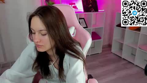 Viola online show from 03/18/26, 08:39