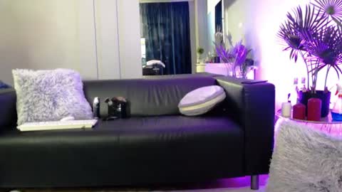 Snapshot of rosacatalleya chatting on 07/09/26, 04:16 Rose online show from 07/09/26, 04:16