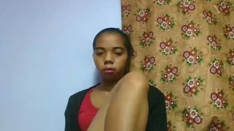 Snapshot of rosah225127 chatting on 04/18/26, 04:05 rosah225127 online show from 04/18/26, 04:05