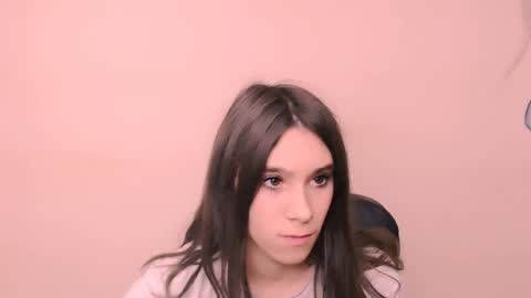 Rose online show from 11/11/25, 07:52