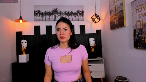 R O S A L I A online show from 04/15/26, 08:42