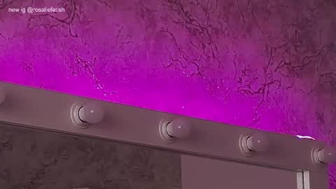 Snapshot of rosaliefetish chatting on 01/23/25, 10:22 Rosalie online show from 01/23/25, 10:22