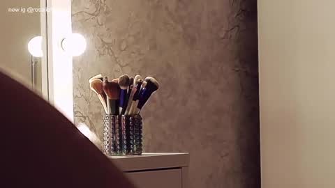 Snapshot of rosaliefetish chatting on 02/11/25, 03:51 Rosalie online show from 02/11/25, 03:51