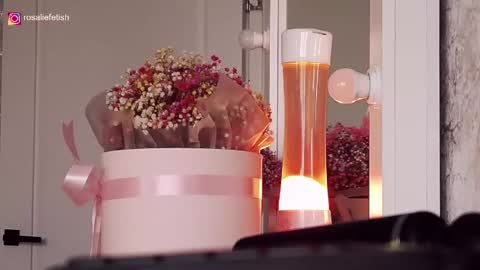 Snapshot of rosaliefetish chatting on 10/13/25, 04:01 Rosalie online show from 10/13/25, 04:01