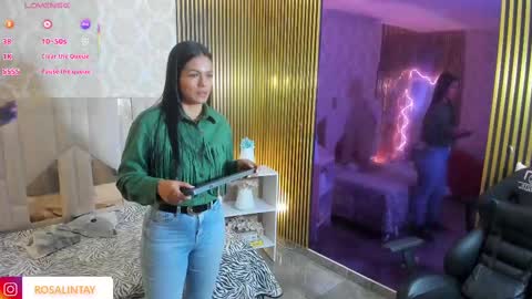 ROSALIN online show from 09/17/25, 11:23