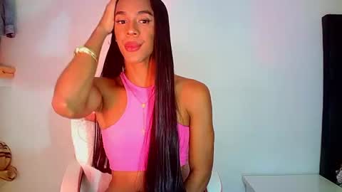 Snapshot of rosalindasexy chatting on 07/09/26, 07:01 Rosalinda online show from 07/09/26, 07:01