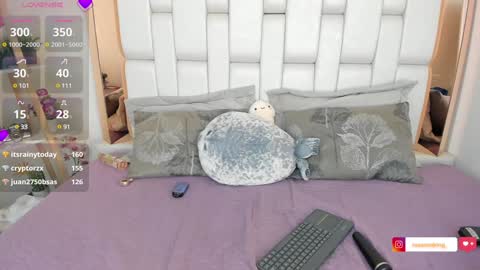 Snapshot of rosannaking chatting on 01/09/25, 04:30 Aleja online show from 01/09/25, 04:30