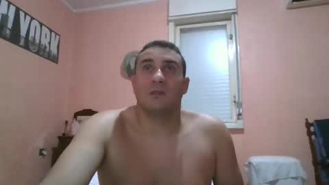 Rosario online show from 12/19/24, 12:34