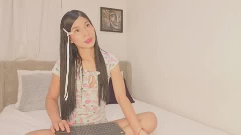 Snapshot of rosario_biancoo chatting on 05/06/26, 02:08 rosario online show from 05/06/26, 02:08