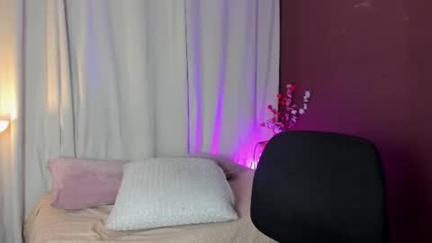 rosario_tijeraxxx online show from 06/18/26, 07:07