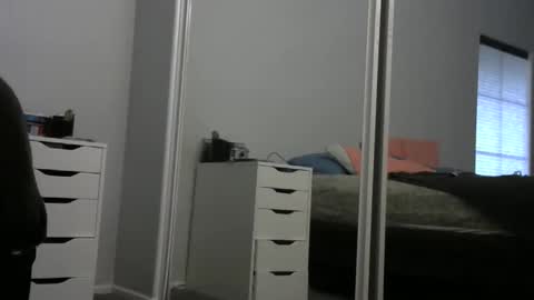 Snapshot of roscoes8 chatting on 11/09/25, 02:59 roscoes8 online show from 11/09/25, 02:59