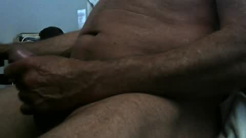 Snapshot of roscoes8 chatting on 06/28/26, 05:24 roscoes8 online show from 06/28/26, 05:24