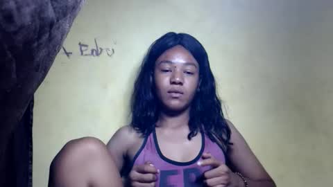 Snapshot of rose69267472 chatting on 04/24/26, 08:28 rose69267472 online show from 04/24/26, 08:28