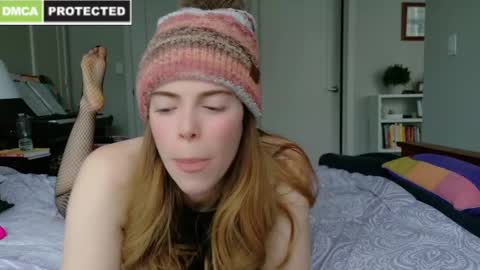 Snapshot of rose77782 chatting on 12/20/24, 03:10 rose77782 online show from 12/20/24, 03:10