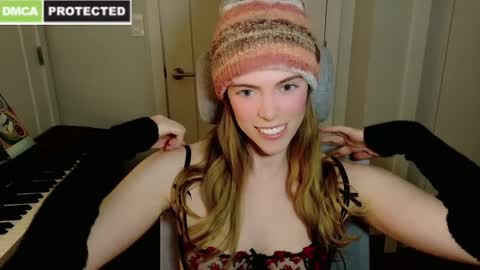 Snapshot of rose77782 chatting on 01/04/25, 10:24 rose77782 online show from 01/04/25, 10:24