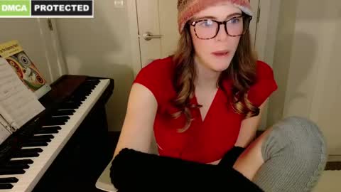 Snapshot of rose77782 chatting on 01/05/25, 10:19 rose77782 online show from 01/05/25, 10:19