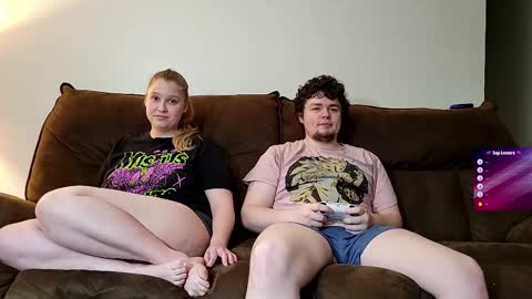 rose__g0ld online show from 02/18/25, 03:31