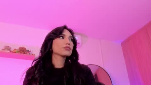 Snapshot of rose__saenz chatting on 11/15/25, 06:37 Rose Saenz online show from 11/15/25, 06:37