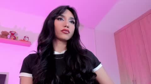 Snapshot of rose__saenz chatting on 04/17/26, 08:34 Rose Saenz online show from 04/17/26, 08:34