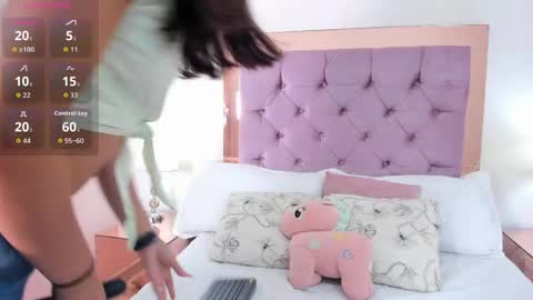 Snapshot of rose_allure chatting on 04/20/26, 11:35 Rose allure online show from 04/20/26, 11:35