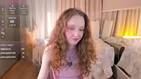 Snapshot of rose_charming_ chatting on 02/22/25, 07:47 Rose online show from 02/22/25, 07:47