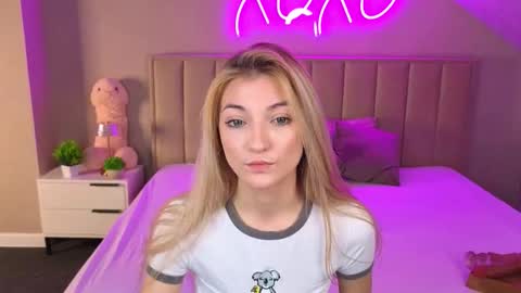 Snapshot of rose_dixon chatting on 01/13/26, 01:22 Kimberlly online show from 01/13/26, 01:22