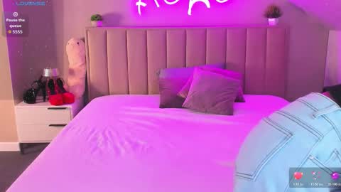 Snapshot of rose_dixon chatting on 02/02/26, 11:58 Kimberlly online show from 02/02/26, 11:58