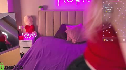 Snapshot of rose_dixon chatting on 03/21/26, 12:26 Kimberlly online show from 03/21/26, 12:26