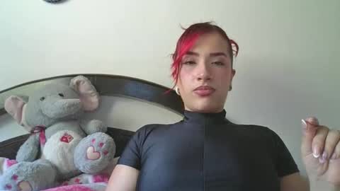 Snapshot of rose_elise chatting on 04/04/26, 06:38 rose_elise online show from 04/04/26, 06:38