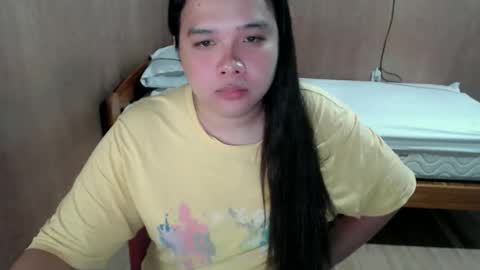 Snapshot of rose_heartfilia chatting on 04/15/26, 05:47 Danielle online show from 04/15/26, 05:47