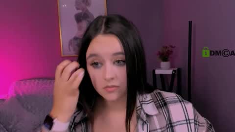 Snapshot of rose_rizz chatting on 11/17/25, 04:35 rose_rizz online show from 11/17/25, 04:35