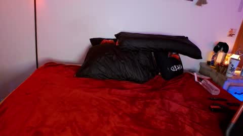 Snapshot of rose_xxx_bb chatting on 11/12/25, 01:28 Kinky Inky online show from 11/12/25, 01:28