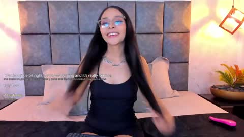 roseaurora online show from 04/16/26, 11:22