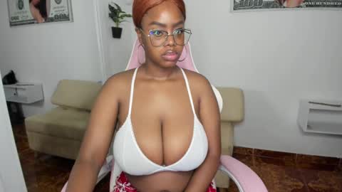 RoseBig online show from 09/18/25, 02:13