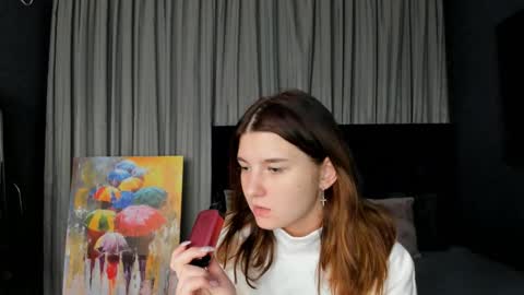 Snapshot of roseblanche2k chatting on 12/16/24, 11:18 Florin online show from 12/16/24, 11:18