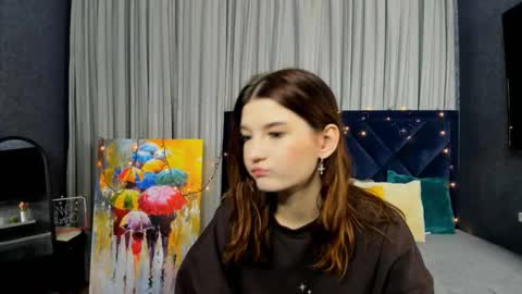 Snapshot of roseblanche2k chatting on 01/05/25, 11:12 Florin online show from 01/05/25, 11:12