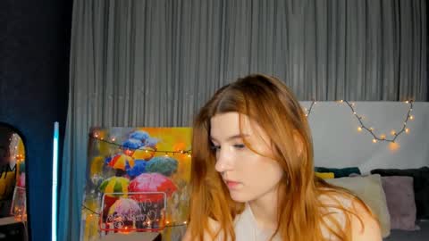 Snapshot of roseblanche2k chatting on 02/07/25, 02:19 Florin online show from 02/07/25, 02:19