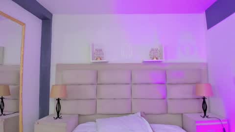 Rose online show from 02/10/25, 04:14