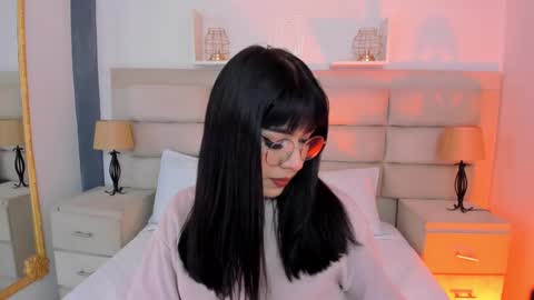 Rose online show from 03/08/25, 01:14