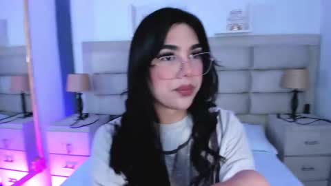 Rose online show from 09/17/25, 01:46