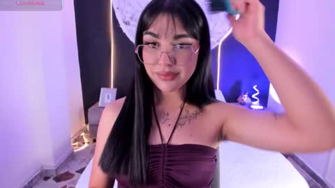 Rose online show from 12/01/25, 02:11