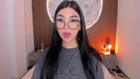 Rose online show from 04/26/26, 12:47