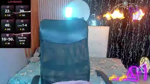 Snapshot of rosee_queen chatting on 09/23/25, 06:33 Rosee Queen online show from 09/23/25, 06:33